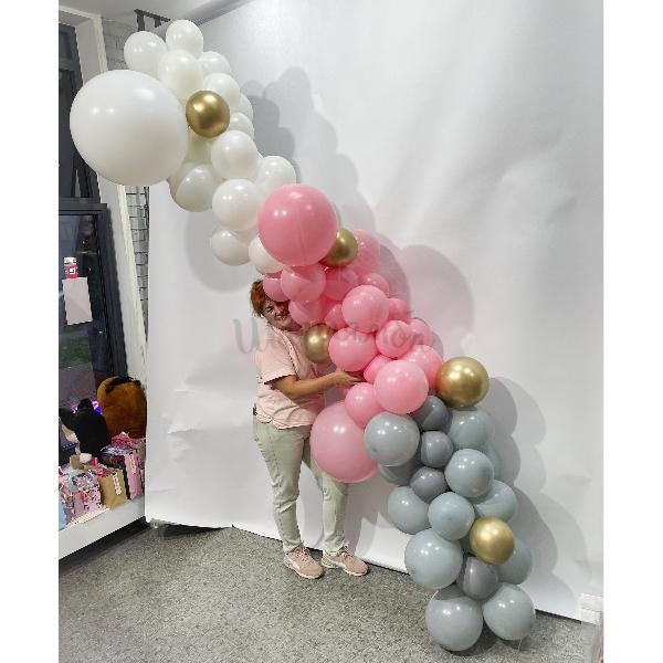 Разнокалиберная гирлянда пышная