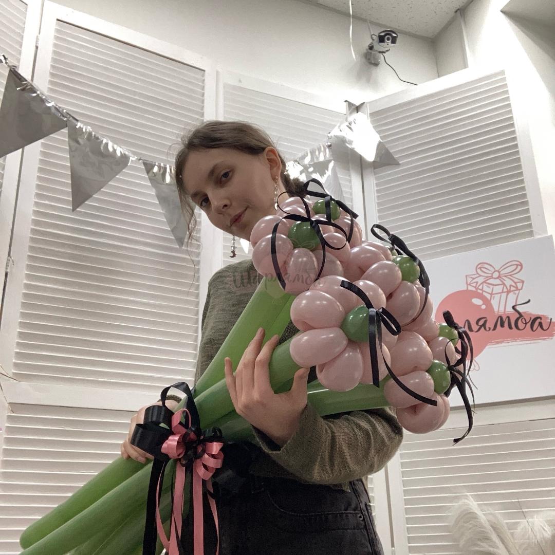 Букет из шаров "Пудровые ромашки" 7шт